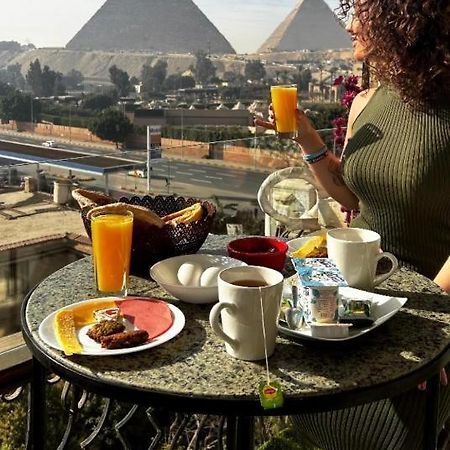 Unique Pyramids Boutique Inn Kafrat al Jabal Exterior photo