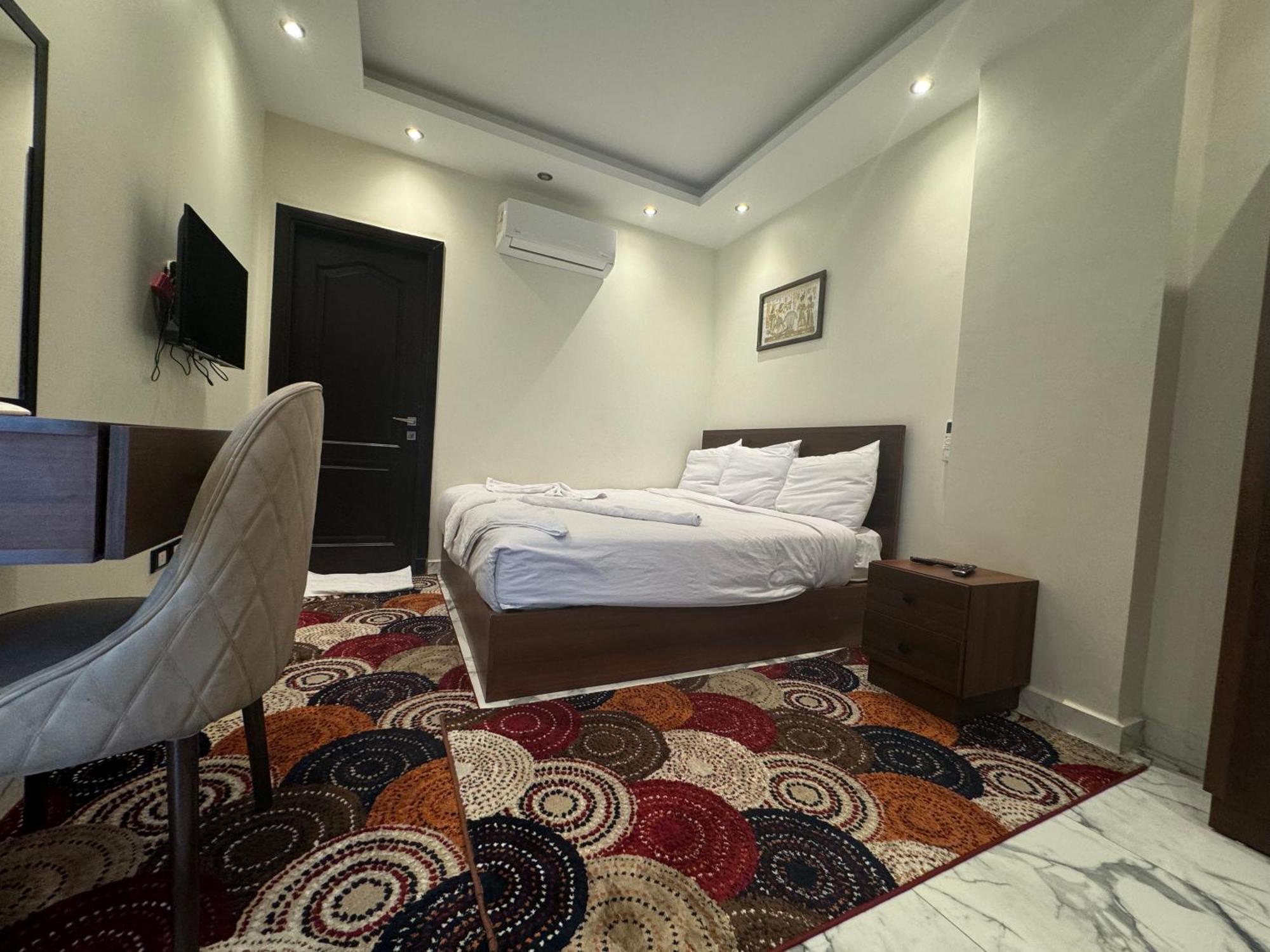Unique Pyramids Boutique Inn Kafrat al Jabal Exterior photo