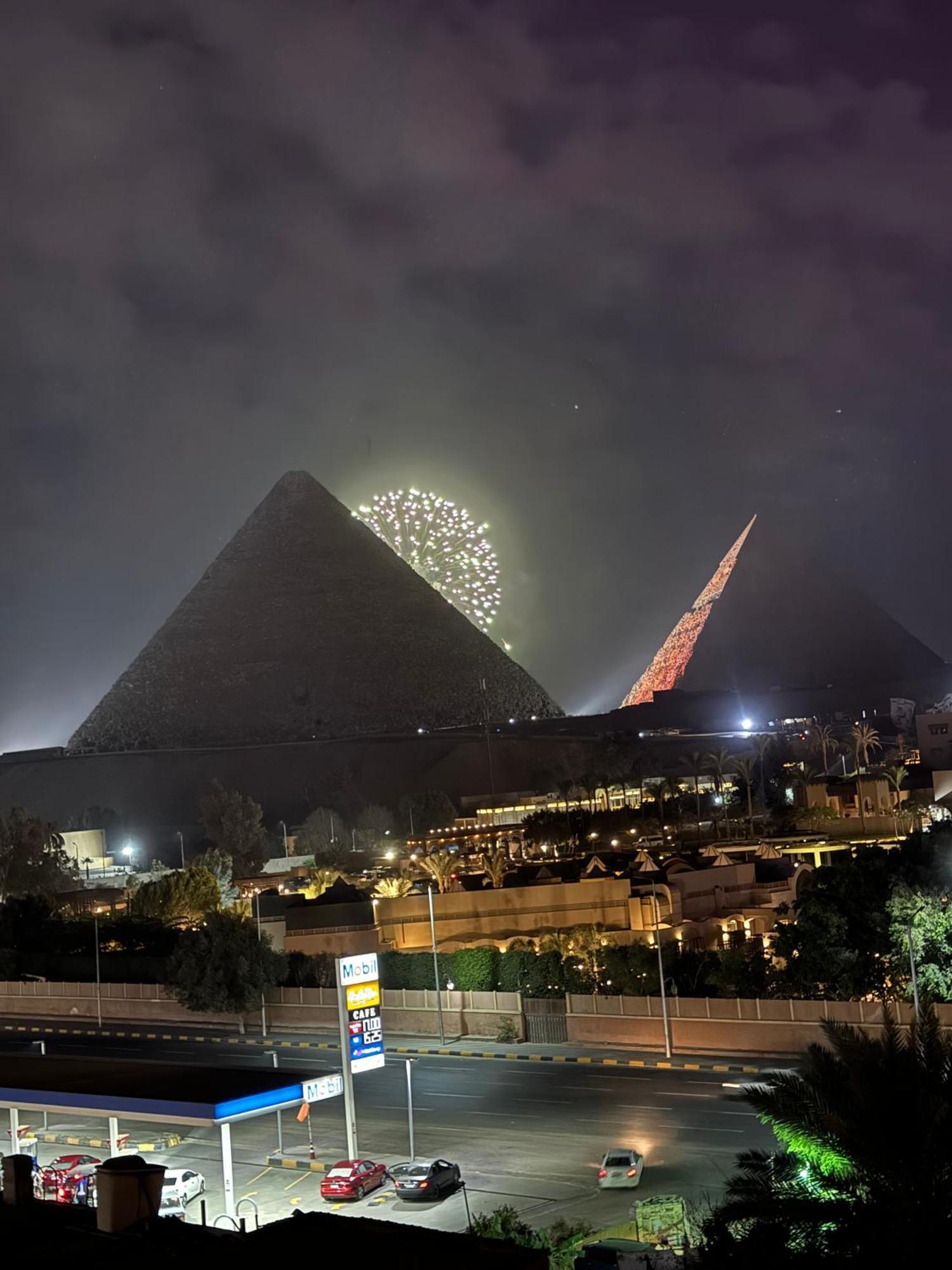 Unique Pyramids Boutique Inn Kafrat al Jabal Exterior photo